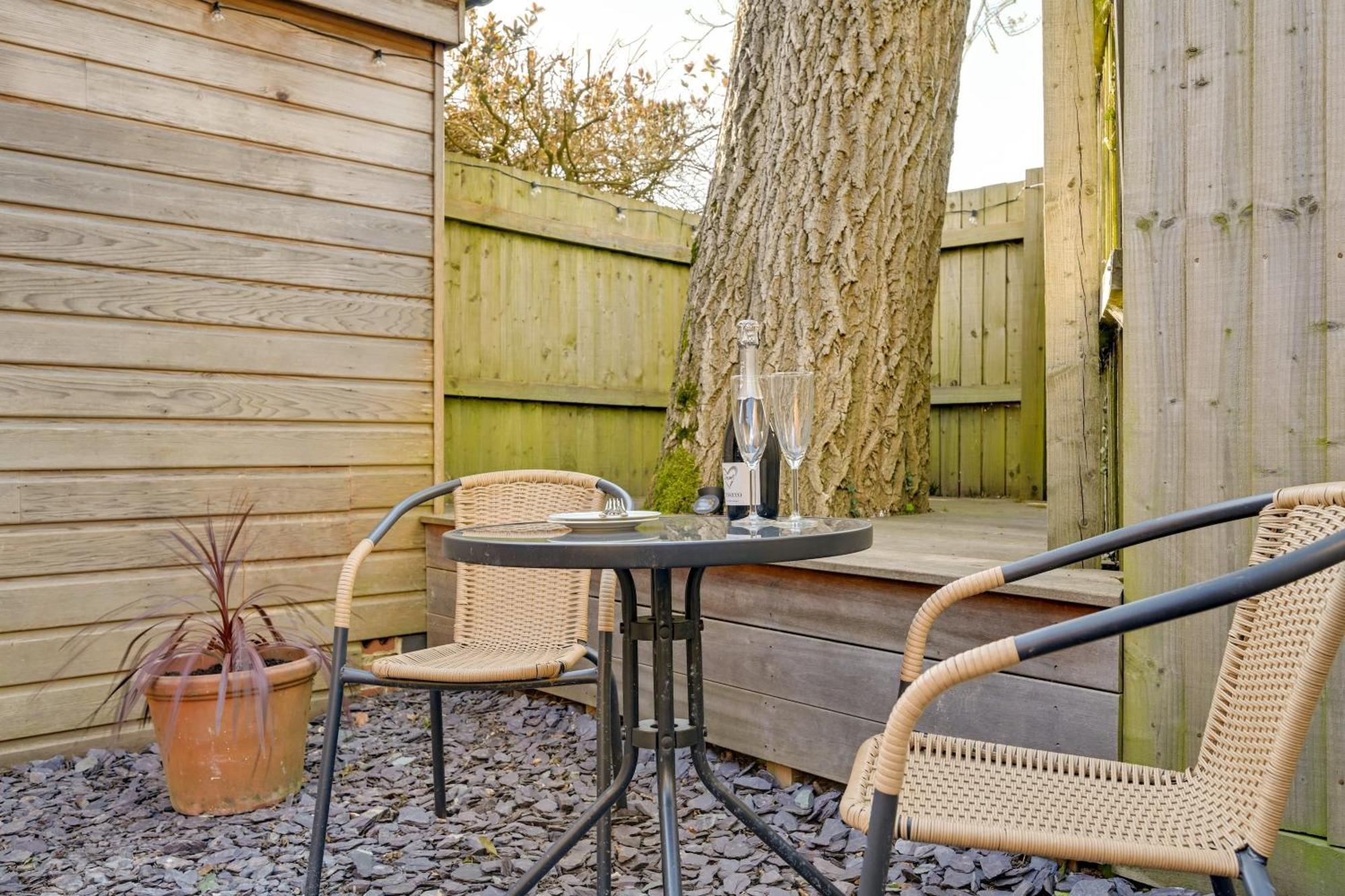 The Hideaway @ Flagham Cottage. Malmesbury Exterior foto
